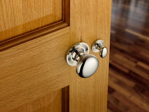 Tips for Choosing New Door Hardware